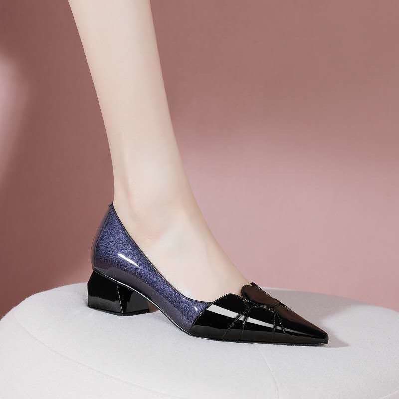 Casual Soft Leather Pointed Toe Low-Heel Shoes