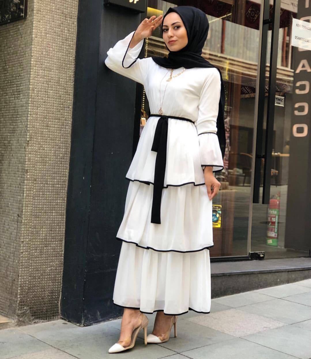 Turkish Muslim dress