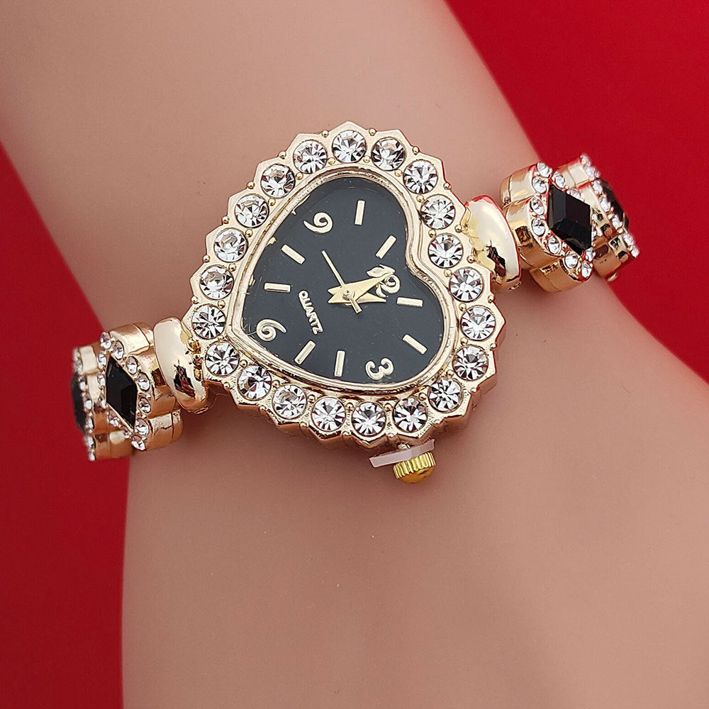 Fashion Diamond-embedded Love Heart-shaped Bracelet Watch Suit