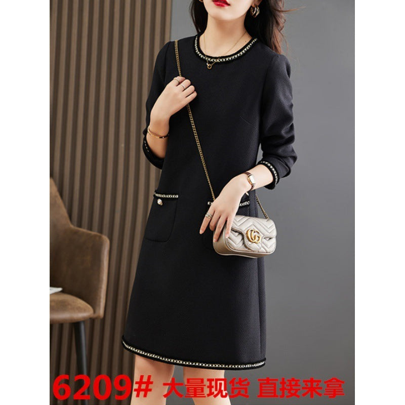 High-end Temperament Small Size Chic And Beautiful Black Skirt