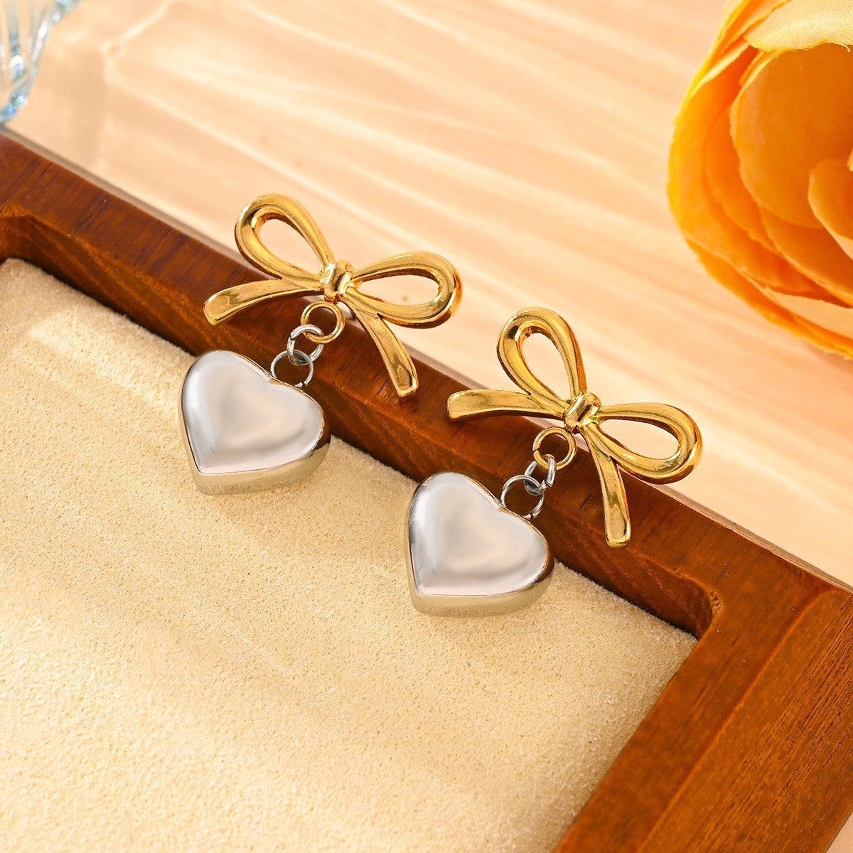 Stainless Steel Peach Heart Bow Necklace Ear Stud Ornament Suit