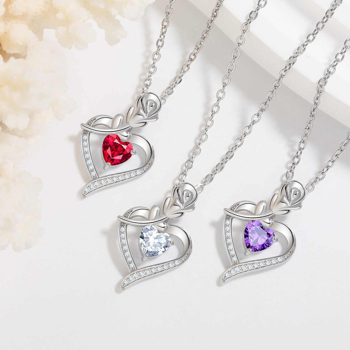 Rose Heart-shaped Necklace With Rhinestones Fashion Everlasting Flower Love Necklace For Women Valentine's Day Gift